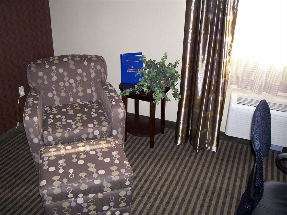 Quality Inn Festus Bagian luar foto
