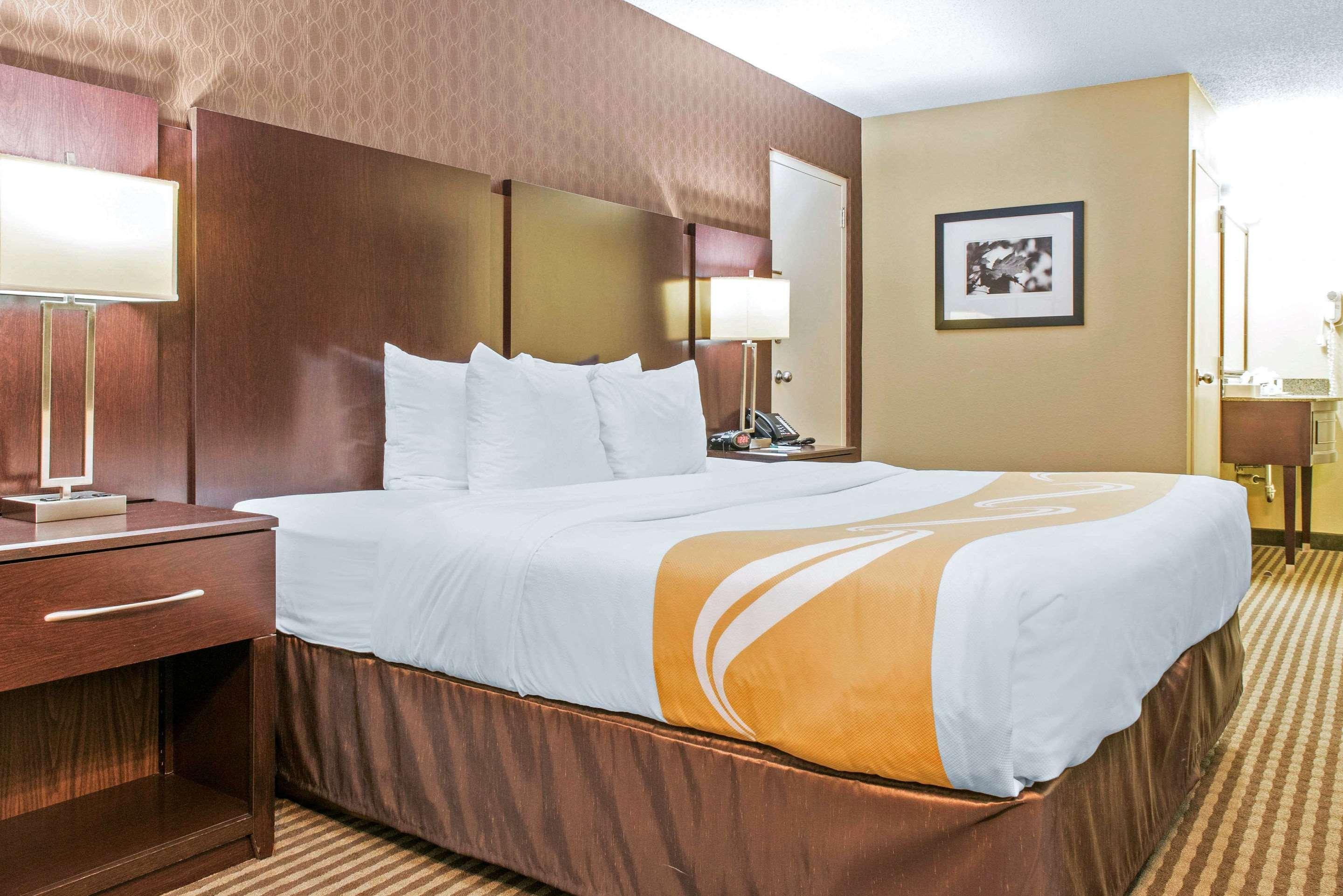Quality Inn Festus Bagian luar foto