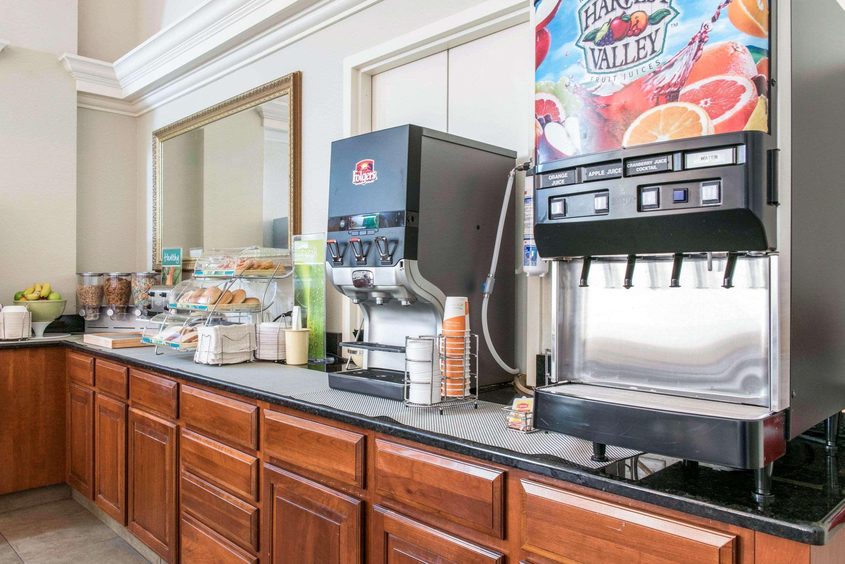 Quality Inn Festus Bagian luar foto