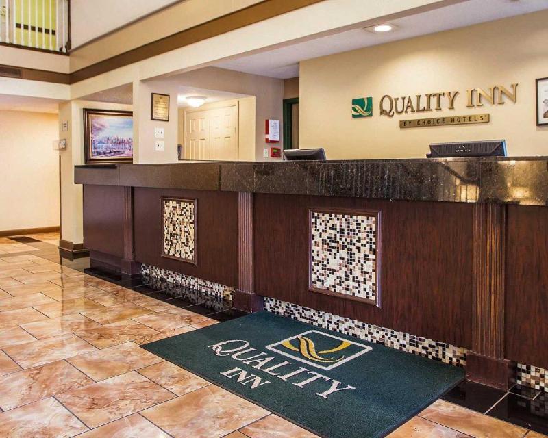Quality Inn Festus Bagian luar foto