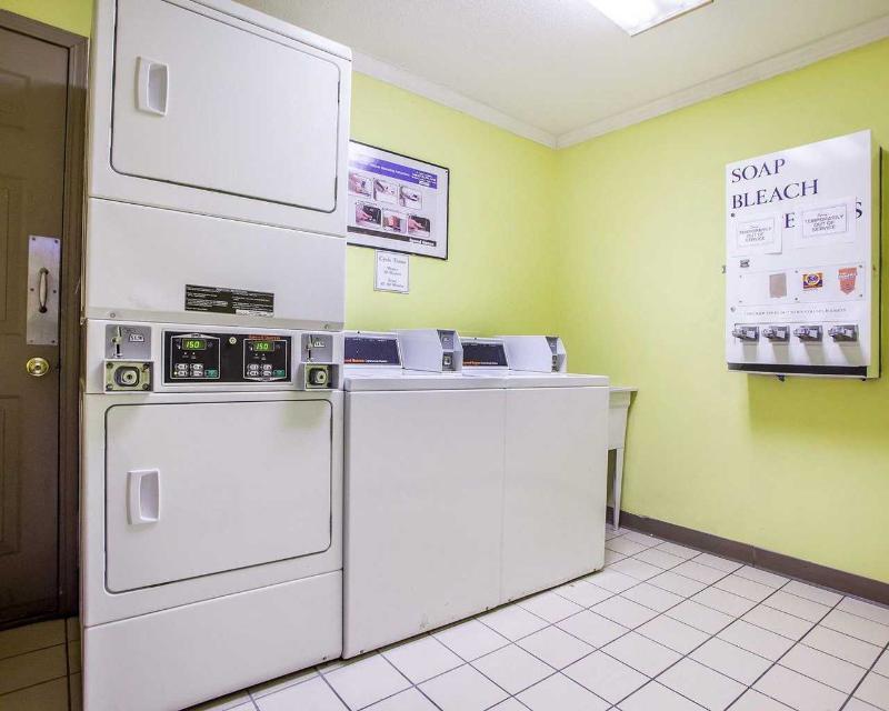 Quality Inn Festus Bagian luar foto