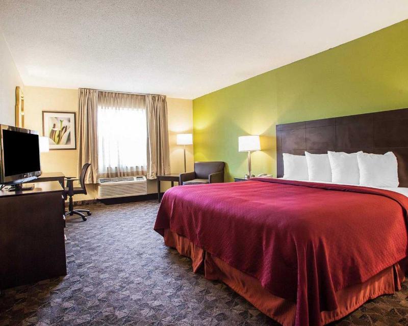 Quality Inn Festus Bagian luar foto